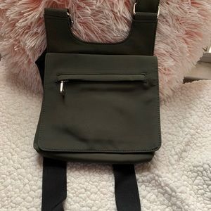 Dark green crossover bag!!